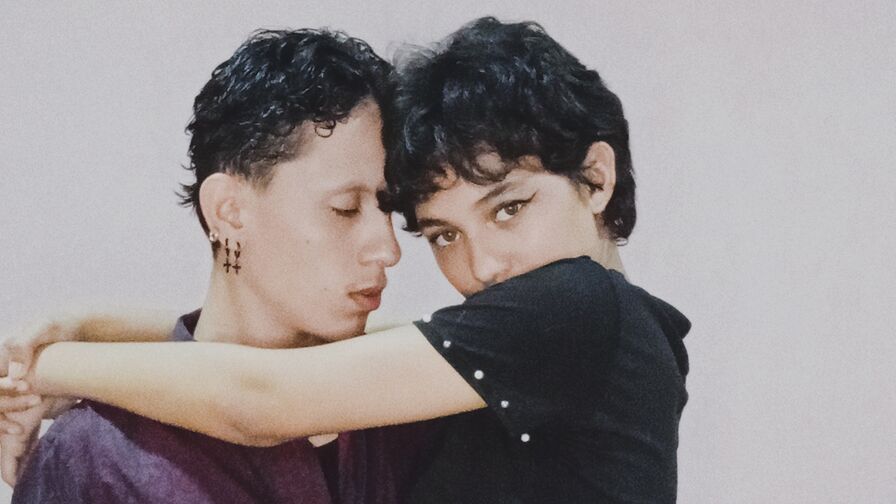 Watch DakaVesper live on Free Vintage Erotica