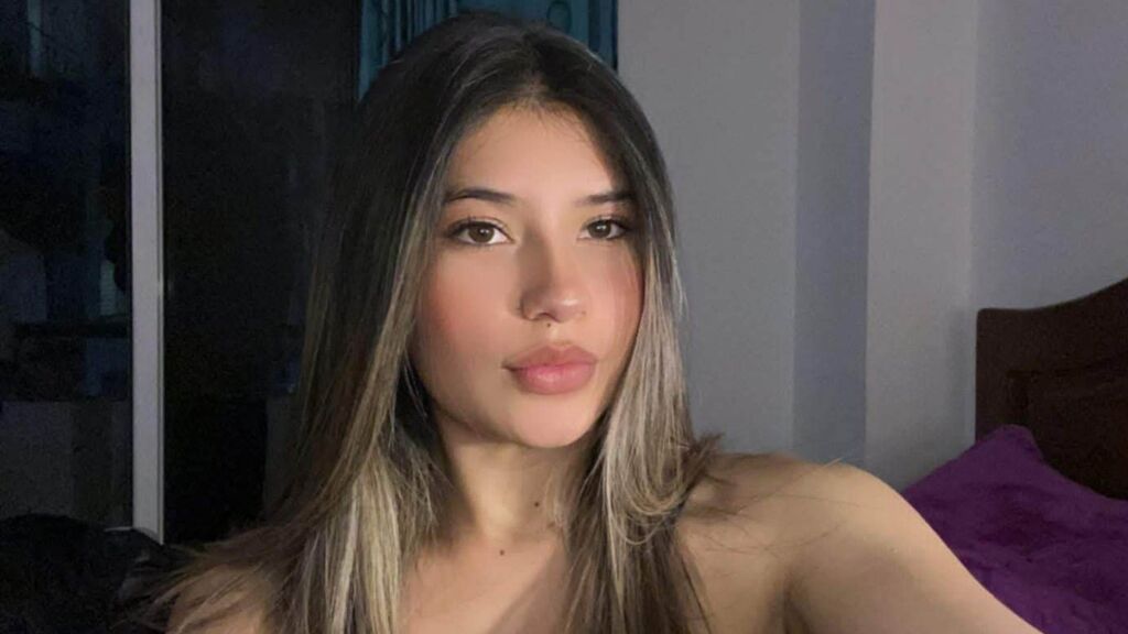 AmberConty's profile from Jasmin at GirlsOfJasmin'