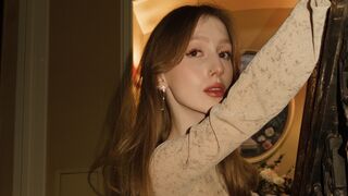 LiliyaTaft webcam girl preview