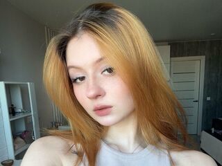 Webcam model LynnaFootman profile picture