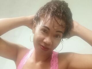 MirandahBrooks BongaCams live streaming