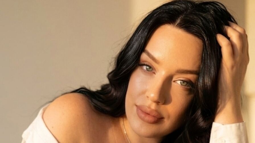 View BrendaSkay Naked Private