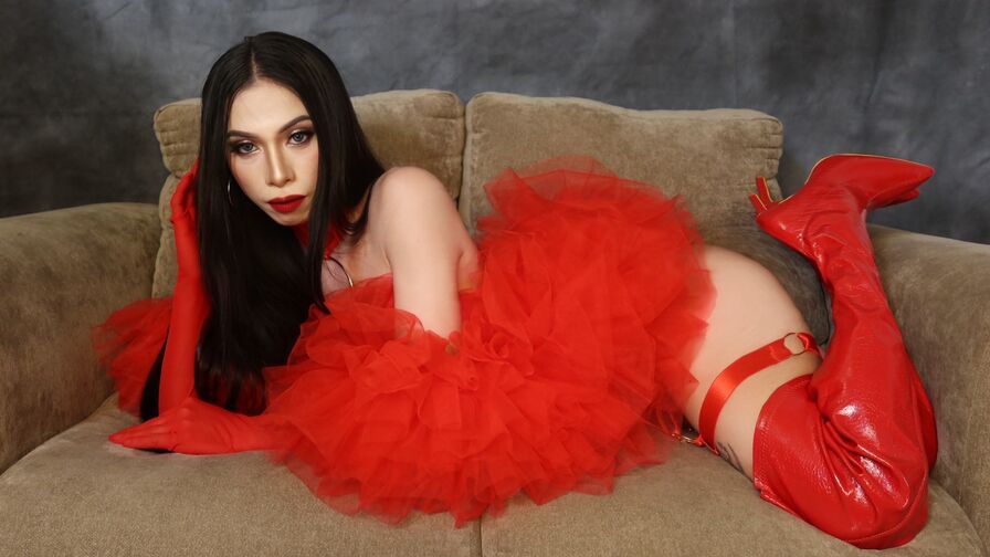MayumiSebastian live cam model