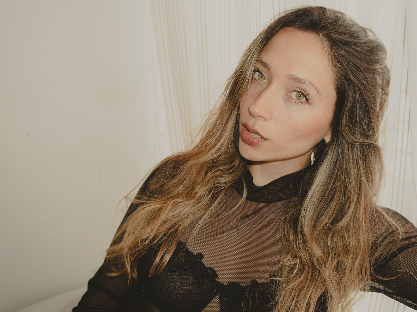 Live cam for LaurentBelluci