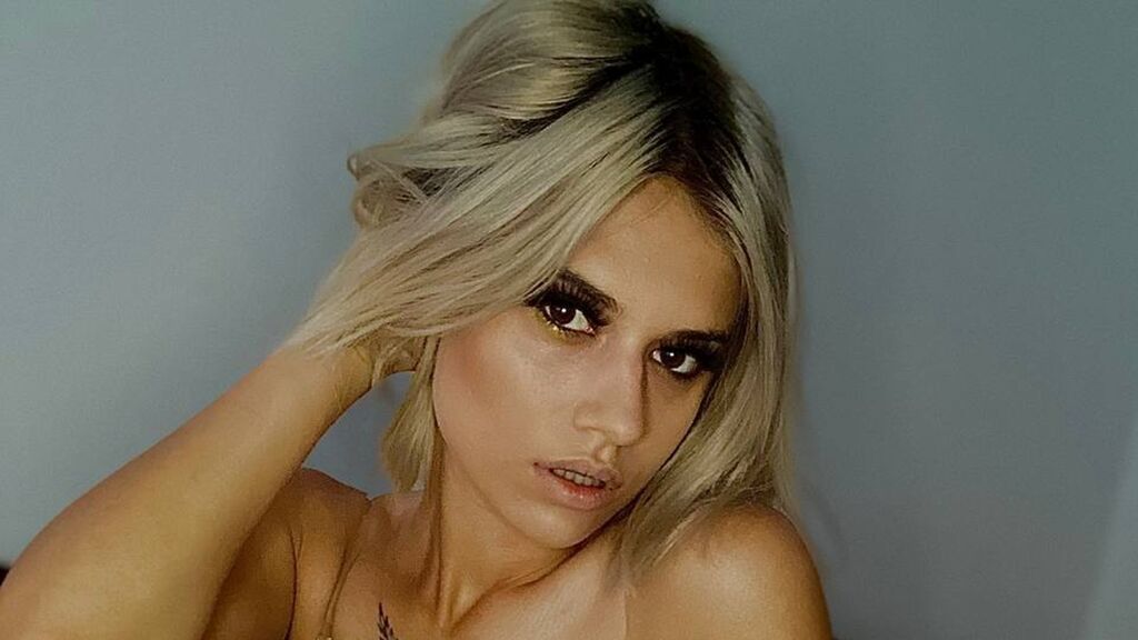 IvyVela cover