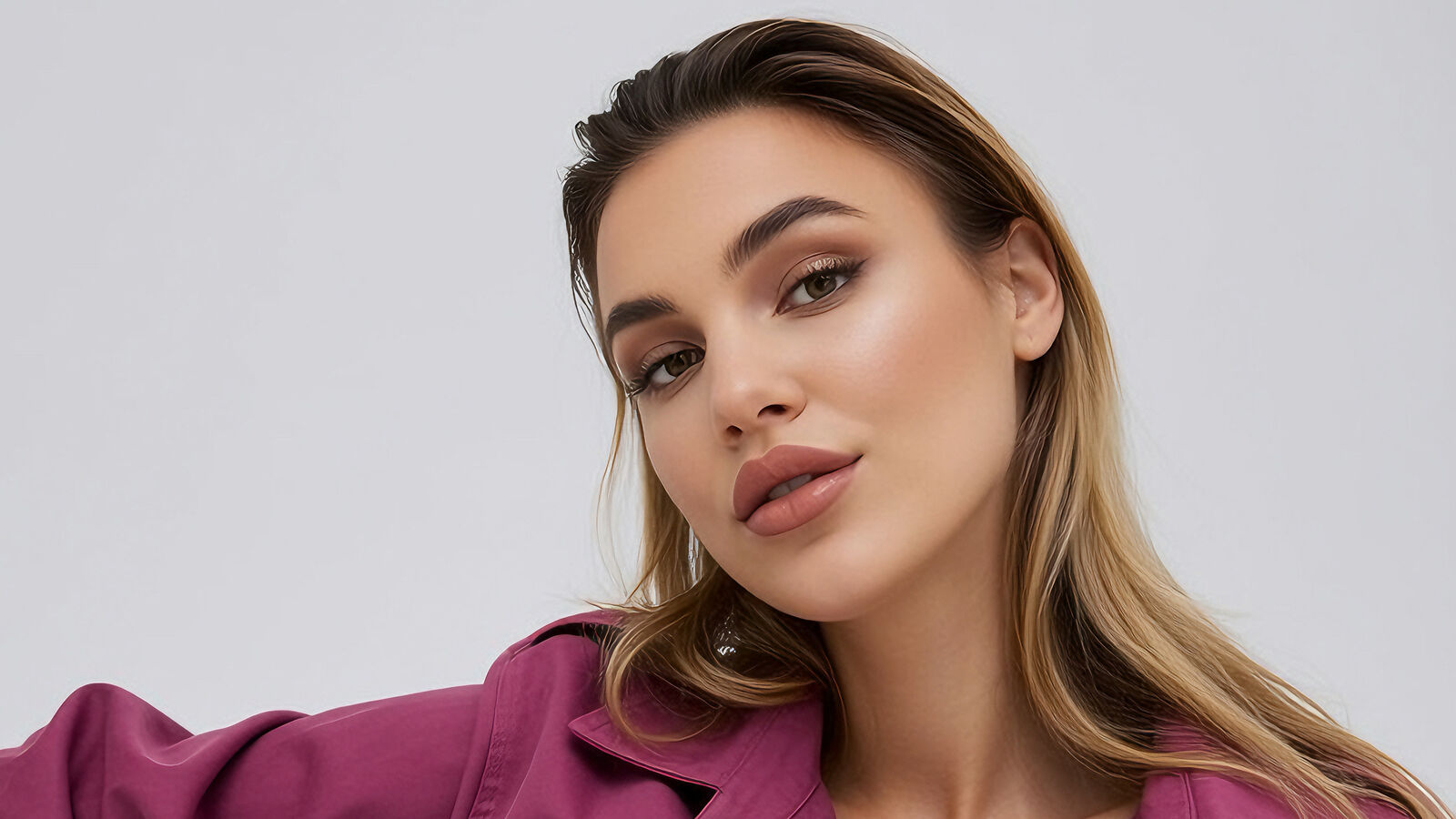 TaisaHepburn erotic portrait
