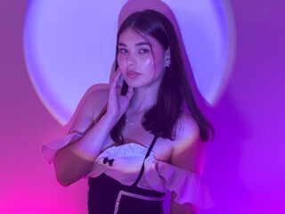 KristinaBennett Porn Show