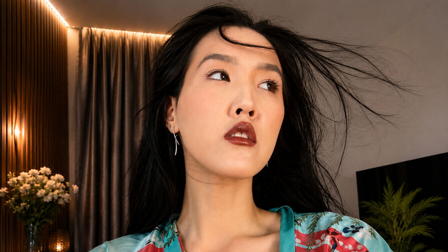 Watch NaomiKurosawa live on airporn.net