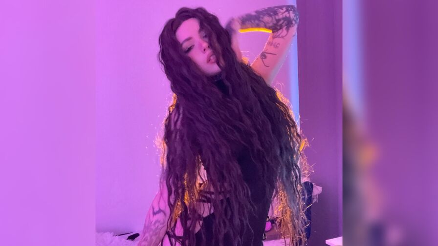 Watch RavenWinx live on zeit-gewinn.com