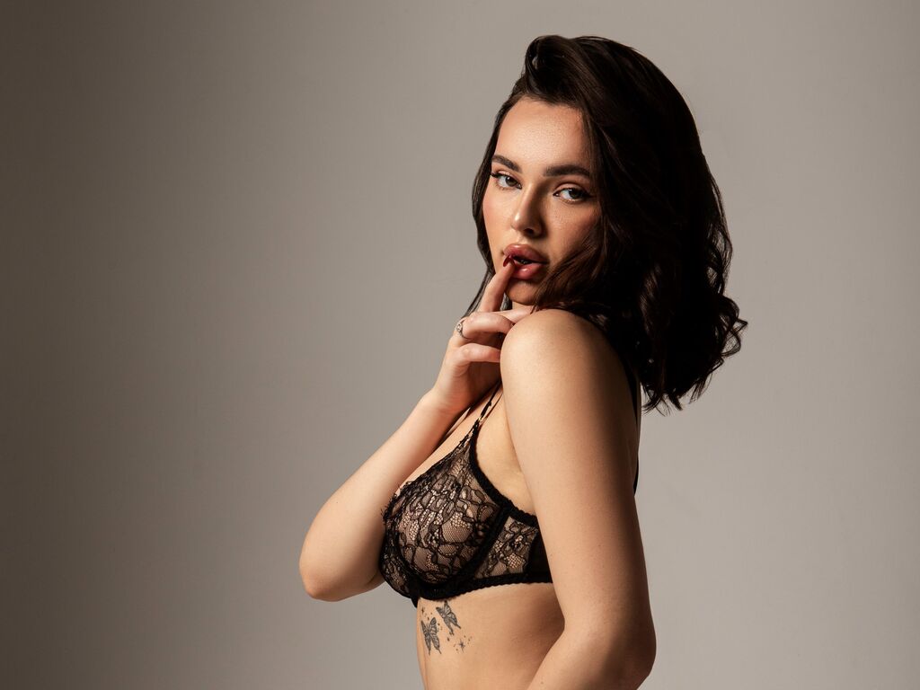 LauraBrigs from LiveJasmin is Freechat