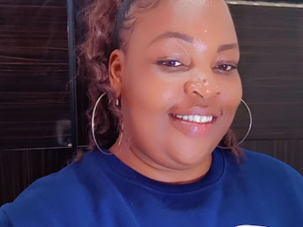 PearlyBrown live video chat girl preview