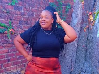 live webcam online PearlyBrown