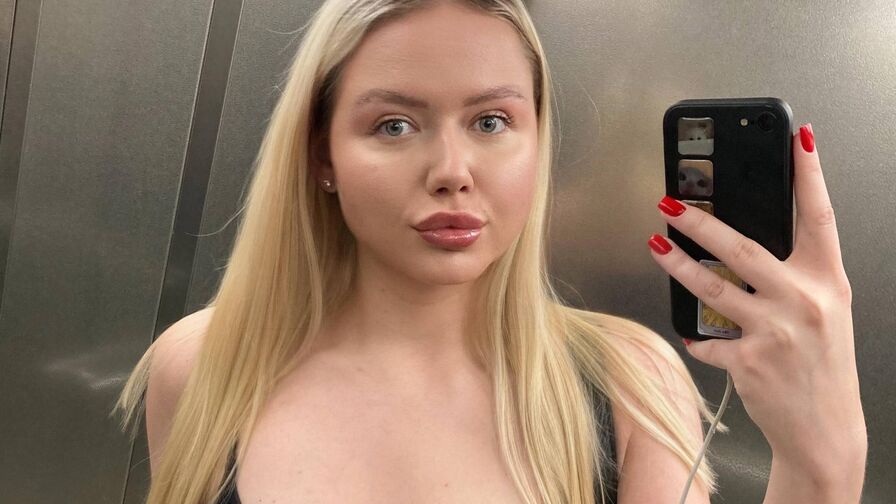 Live Sex Chat with JuliaRupert