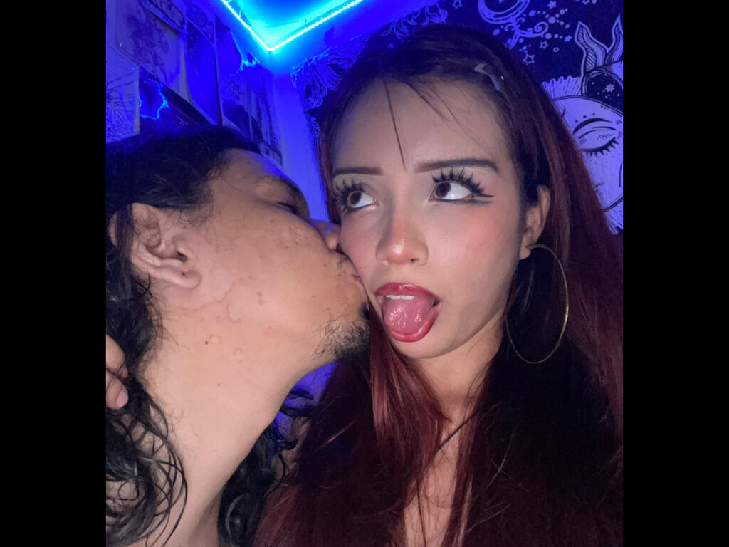 MaxandKat LiveJasmin couple model room