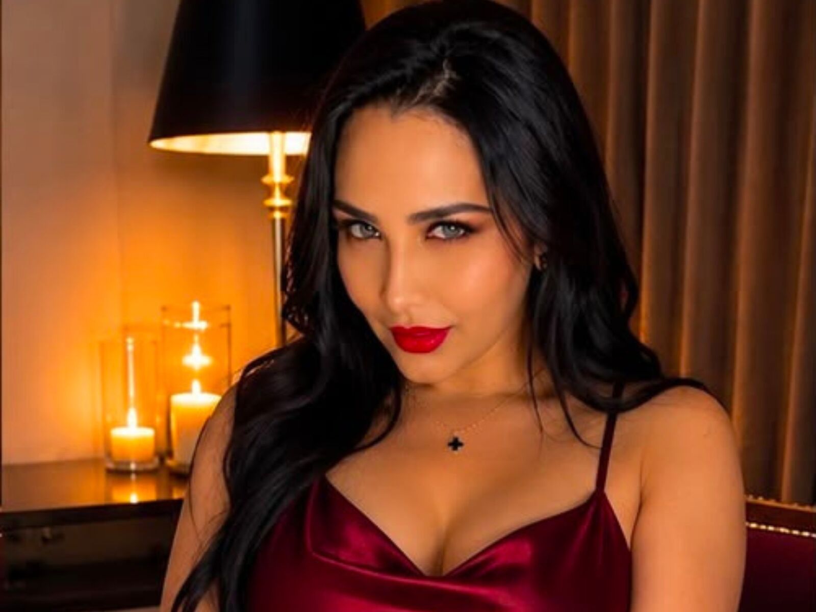 Live cam for EvangelineWalker