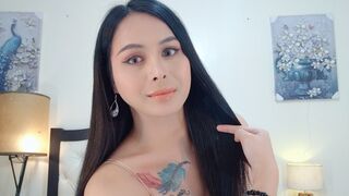 Free Nude SavannaAkisha