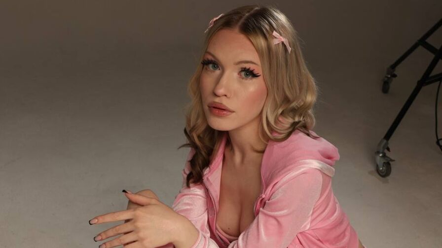 Record Nude StacyBrow
