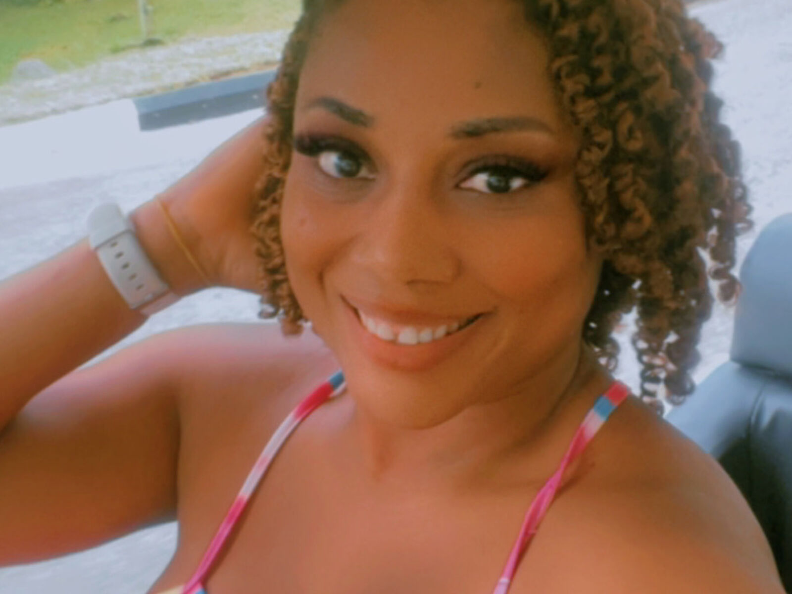 Live cam for MandyJohn