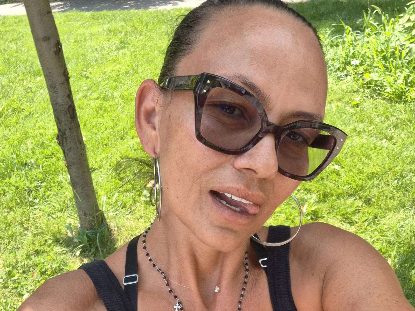 Live cam for IoanaBrown