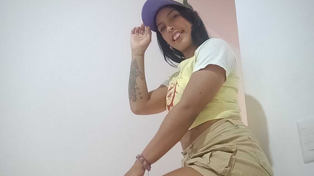 Profile and Statistics for YuliFernanda on LiveJasmin
