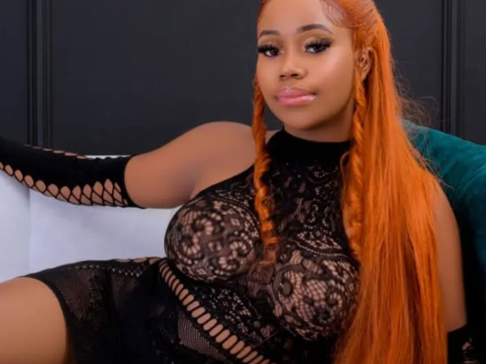 Live cam for NadiaLiora