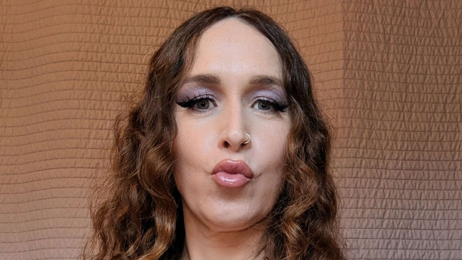 AlissaWhite glamour portrait