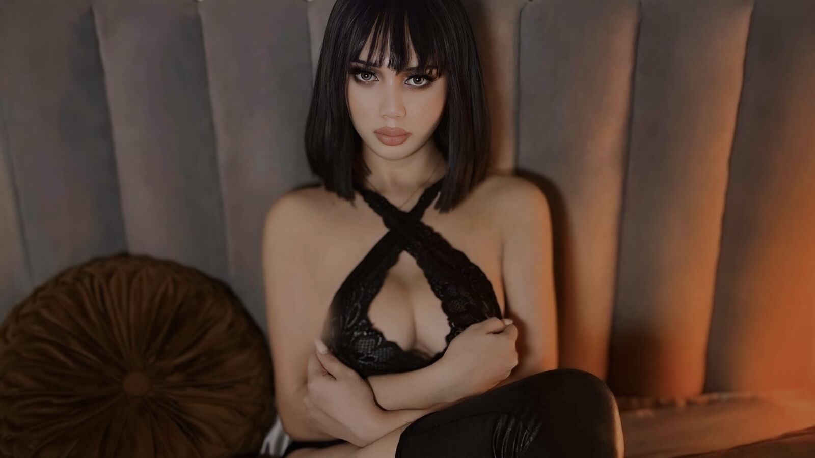 IrinaFox glamour portrait