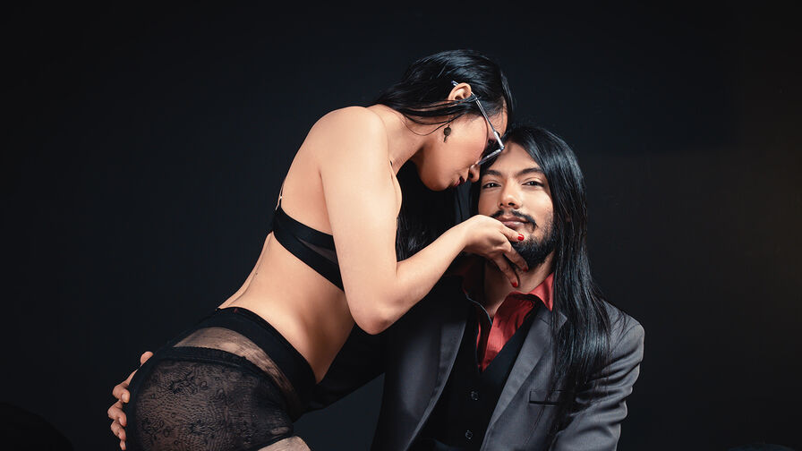 Discover AxlJalien VIP show