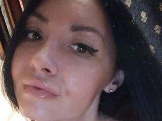 EmmaWoodley Porn Show