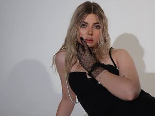 HyileyClark Porn Show