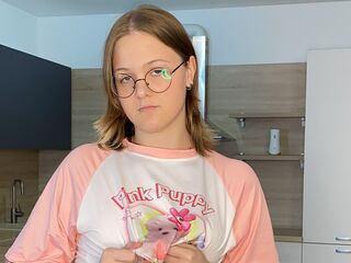LizziAmeli Porn Show