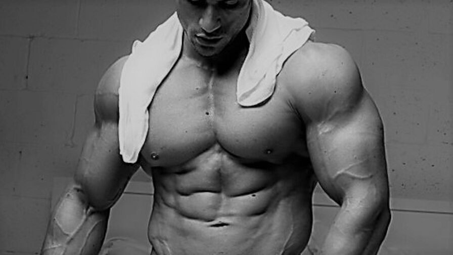 MaxThunder webcam show