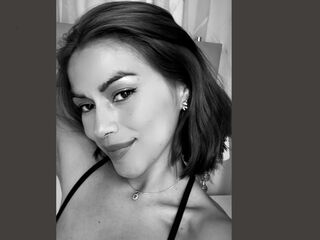 VIVO.webcam PerlaMonroeeee (26) girl with normal breasts