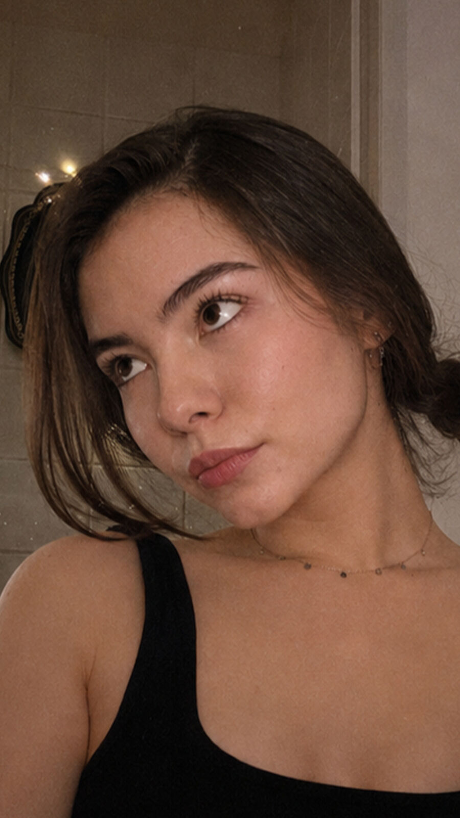 ElleStarling glamour portrait