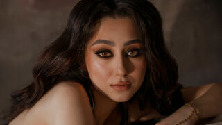 AlsuGwen Live Webcam on LiveJasmin