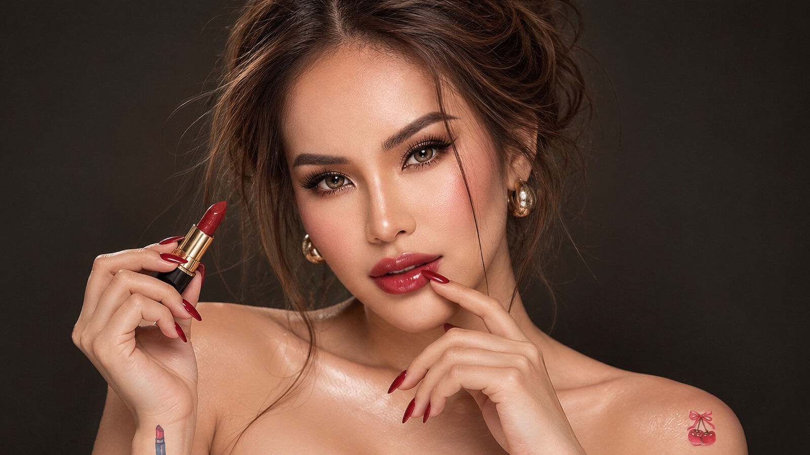 ChandriaDiamond glamour portrait