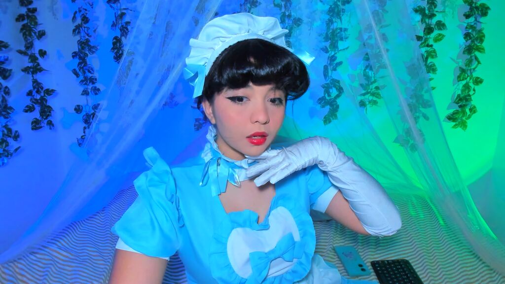 FlorynCottonn cover