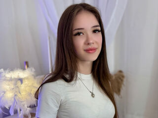 free chat room NikoleWallace