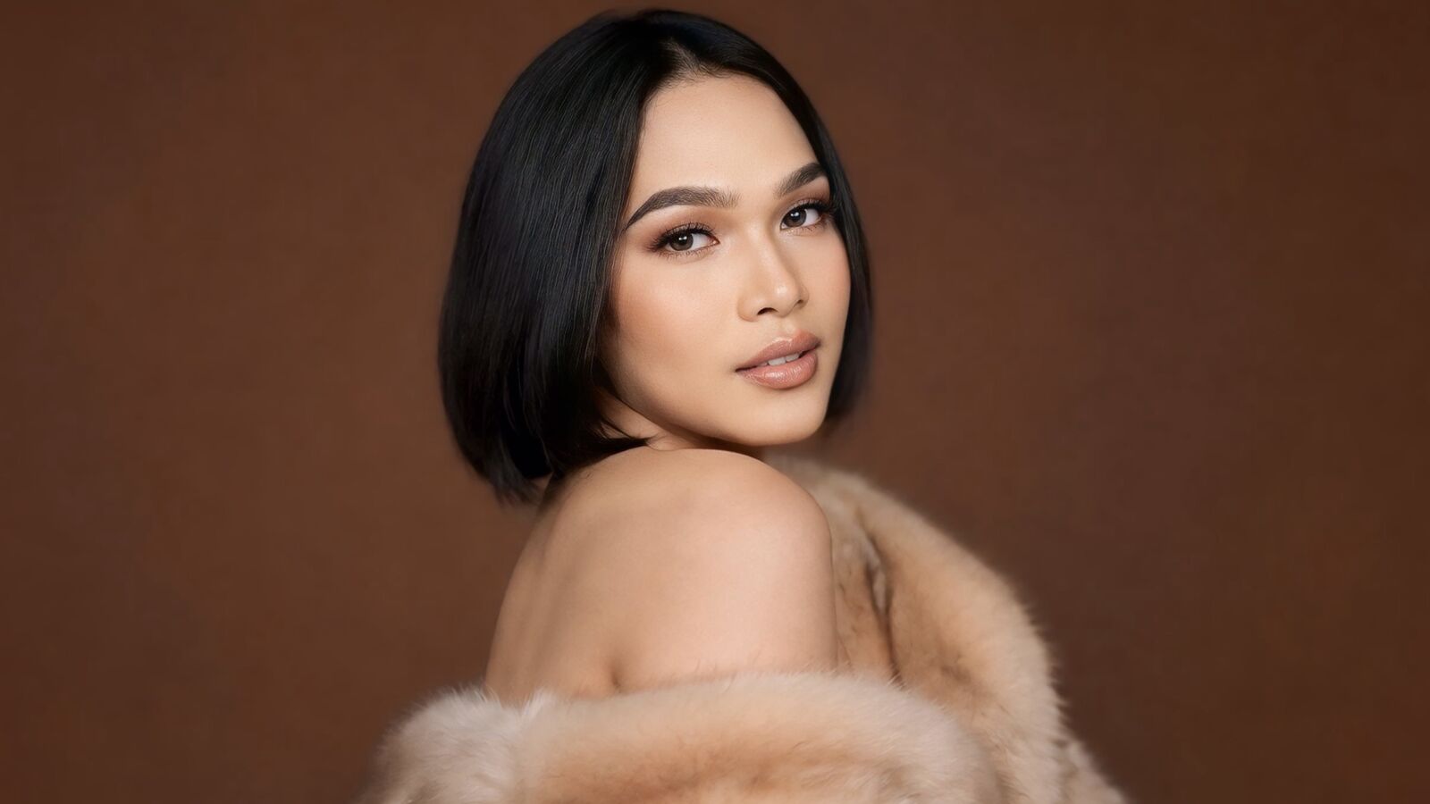 StellaLauren glamour portrait