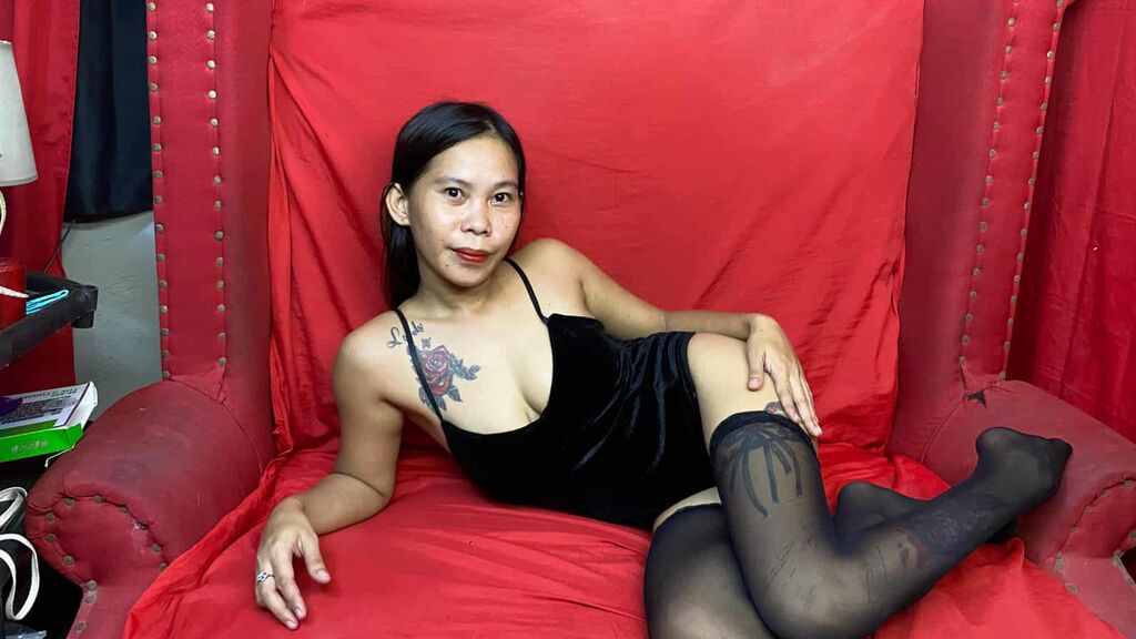 Sex chat gratuit in direct cu BettyMendoza pe LiveJasmin