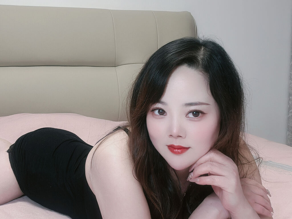 EnyaLin – webcam model profile photo