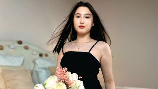 Free Nude KamilaYuki