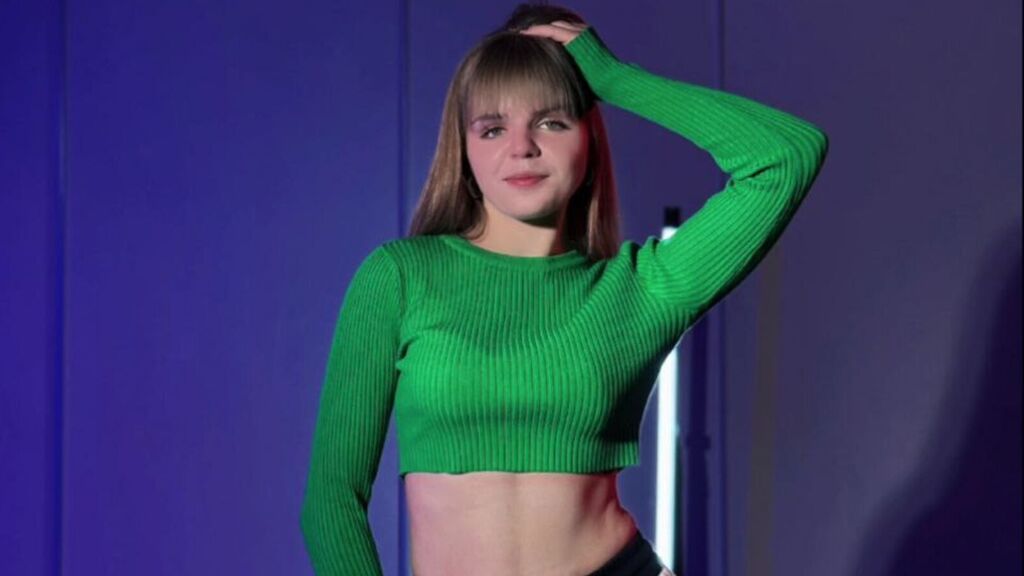 Watch hot flirt model AnnmarieJestis from LiveJasmin at GirlsOfJasmin