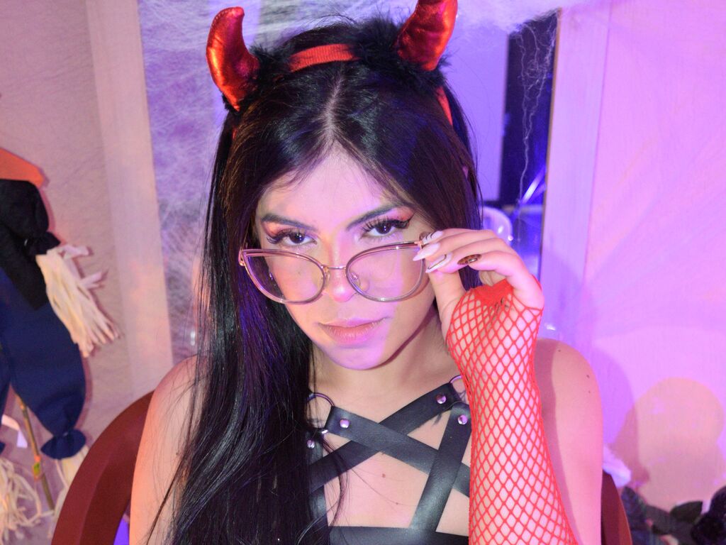 AmarantaCasemira from Web Night Cam