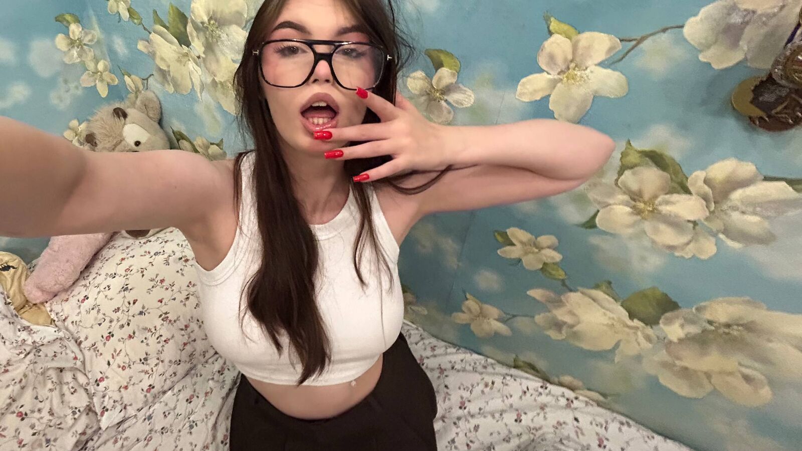 BobbieRepsher erotic portrait