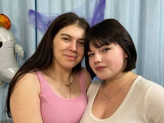 GwendolynAndMaxi Chat direct live sex