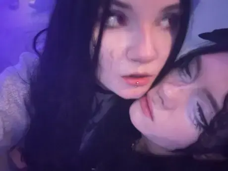 Chat with LuluAndAlis