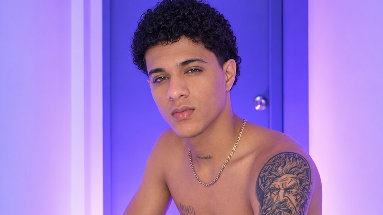 ThiagoHan erotic portrait