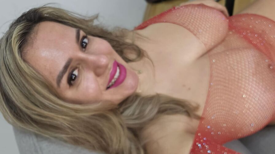 Enter NatashaChiara VIP Show