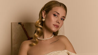 Free Nude RoseMasson